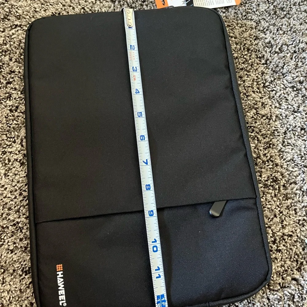 Haweel laptop sleeve